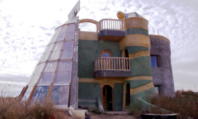 earthships