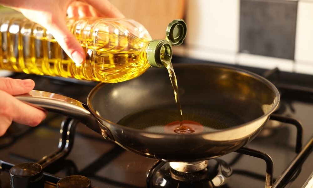 Cooking Oils Used By Millions Linked To Cancer In Second Study In A Week